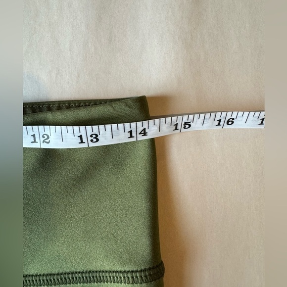 CLIQUE Woman's Olive Workout Leggings, Size 10 - Picture 8 of 9